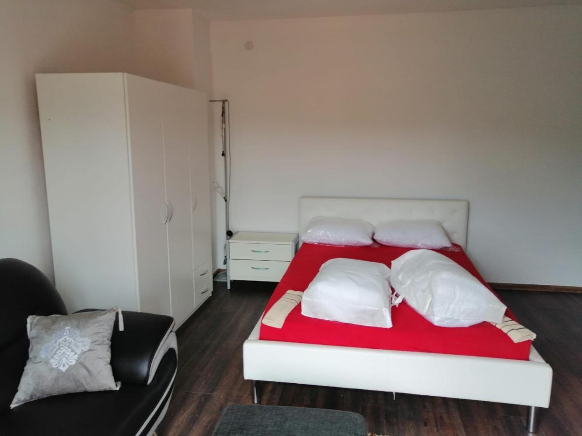Apartmani Imamovic Dubrave Gornje Exterior foto